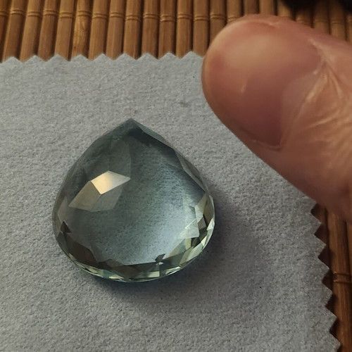 Aquamarine gemstone cut for jewelry