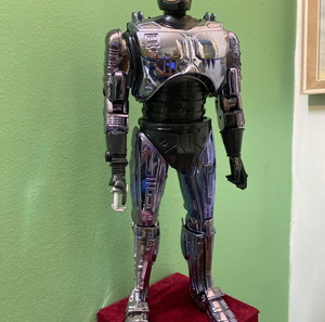 ROBOCOP κούκλα