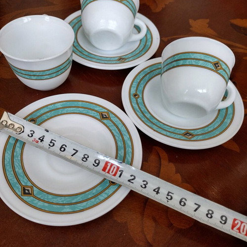 Set of 3 cups with saucers like new, Spain