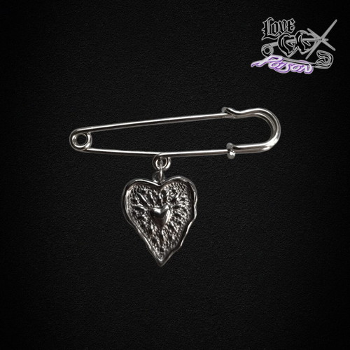 Handmade Stainless Steel Silver Safety Pin with Engraved Heart Charm Brooch