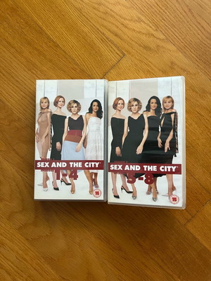 Σετ VHS Sex and the City σεζόν 5 στα αγγλικά, λείπει μία κασέτα