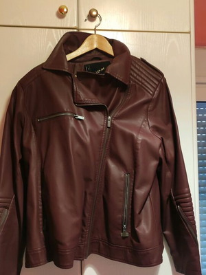 Leather jacket like new, women's burgundy Mat Fashion