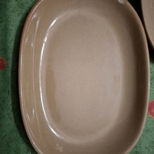 Porcelain plates used, pack of 3, dark beige