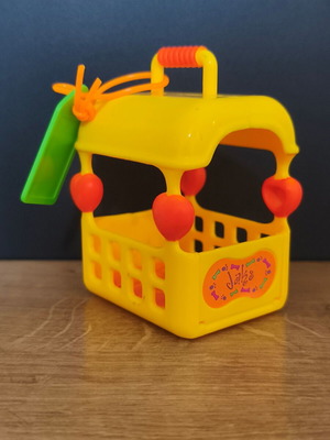 1990s Vintage Betty Spaghetty Dog Carrier by Ohio Art Company, like new