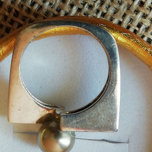 Steel solitaire ring silver with synthetic pearl and zircon new