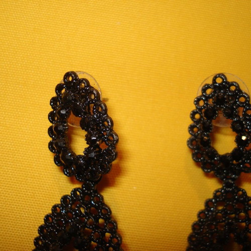 Vintage earrings dangle like new