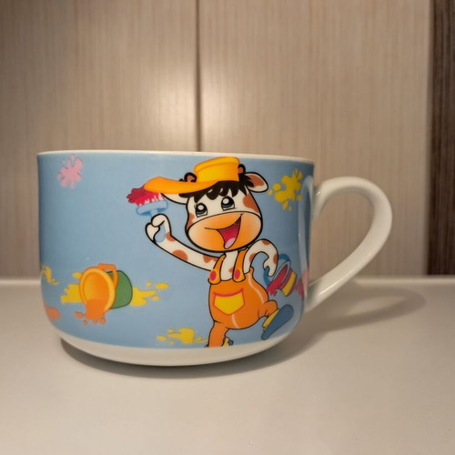 Children's porcelain mug with handle new, ideal for milk or cereals