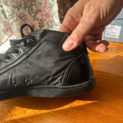 Prada shoes used with sole defect, size 44.5, black