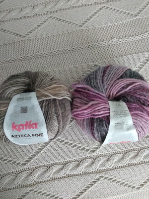 Knitting yarn new, set of 2 skeins