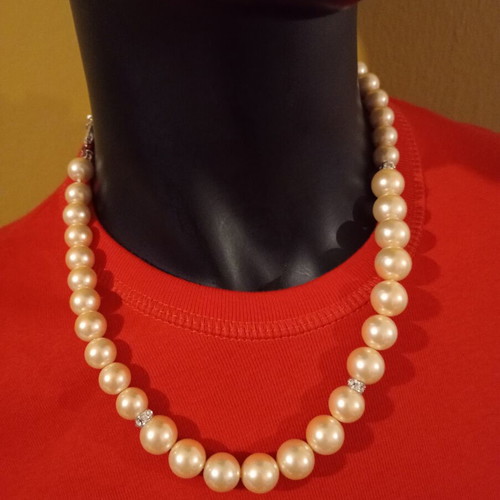 Marks & Spencer Faux Pearl Necklace new, beige and silver