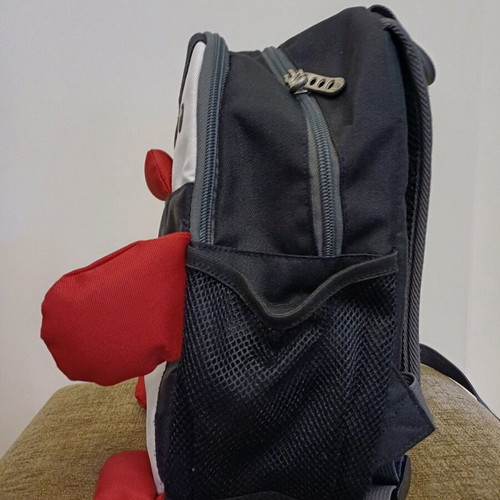Polo toddler backpack like new, penguin design, 7L capacity