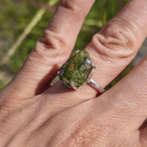 Silver ring with natural peridot new, size US 9.5