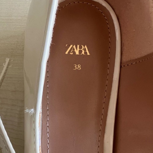 Zara women's ballet flats new, patent look, beige size 38