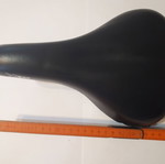Bicycle saddle like new