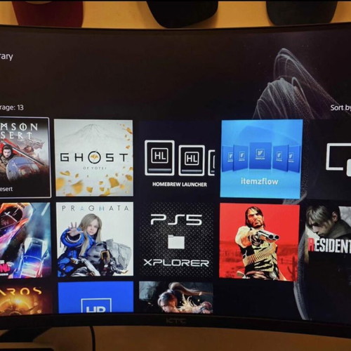 Playstation 5 y2jb like new with unlimited games and movies