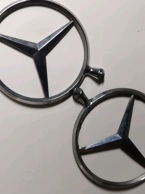 Mercedes emblems used, pack of 2 pieces