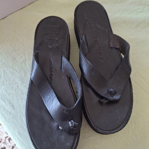 Flatforms women's size 38 leather, used, worn once, black