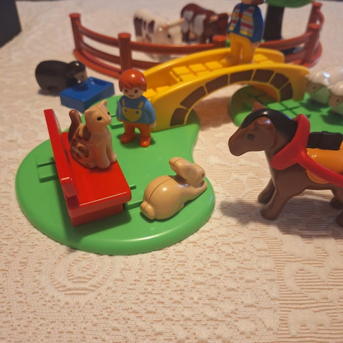 Playmobil 1-2-3 Our Favorite Animals 6770 like new, complete set