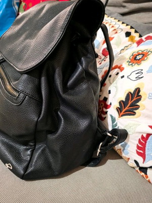 Caprisa backpack used, black