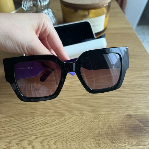 Calvin Klein Jeans oversized sunglasses like new, black