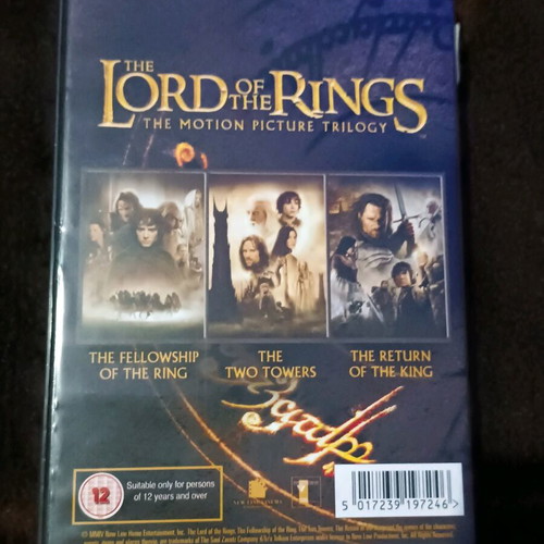 Lord of the Rings trilogy DVD like new with subtitles