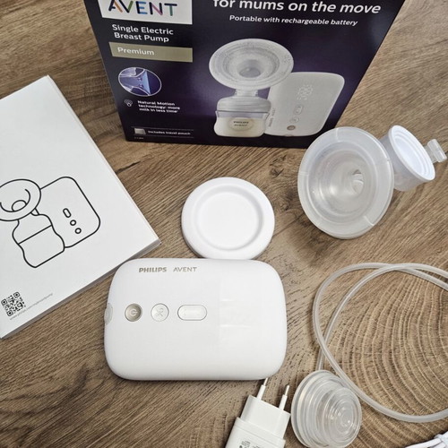 Philips Avent Premium Breast Pump like new