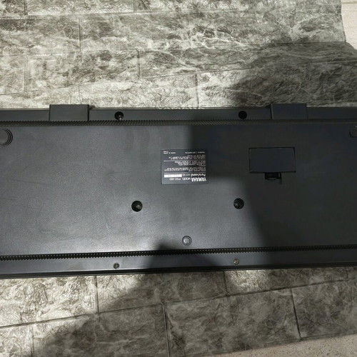 Yamaha PSS-480 like new portable FM synthesizer