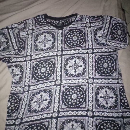 T-shirt Asos design Brave Soul medium like new, black