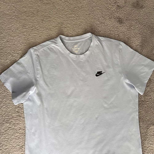 Nike Sportswear Club men's T-shirt XL used