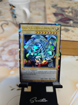 Blue-Eyes White Dragon from Legendary Collection Kaiba Mega Pack LCKC-EN001 new