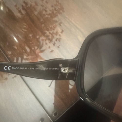 Balenciaga women's black sunglasses like new