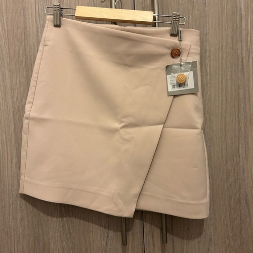 Mind Matter suit set with skirt new, beige, size M