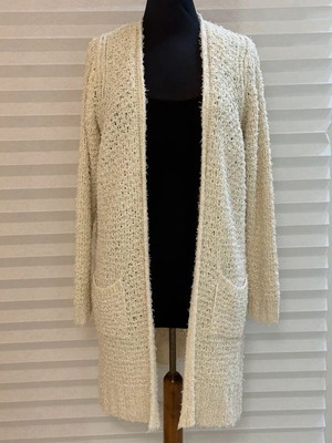 Дълга плетена жилетка Massimo Dutti като нова, бежова