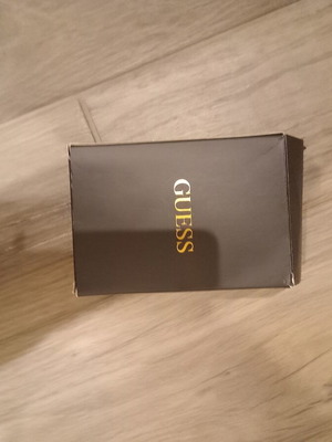 Ζώνη Guess καινούργια, διπλής όψης με μαγνήτη αλλαγής χρώματος, μέγεθος 105