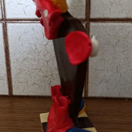 Musical clown in excellent condition