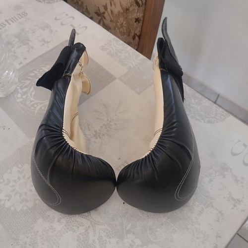 Men's boxing gloves for light training, black, without cloth bag