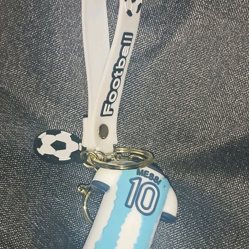 Messi keychain like new