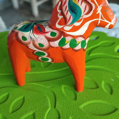 Vintage Dana wooden horse used, traditional red by Olsson 13 cm