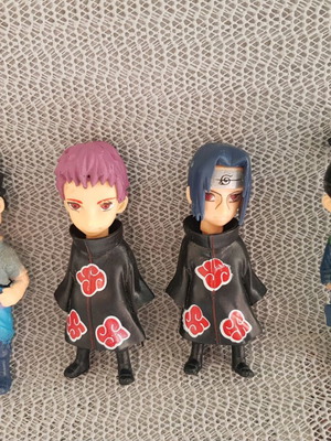 Naruto figures toys used, pack of 4 pieces