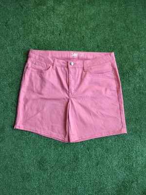 Lee women's pink shorts like new, size XXL