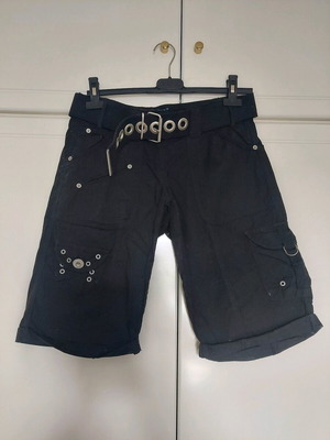 Γυναικεία βερμούδα cargo MODO CASUAL WEAR μαύρη σαν καινούργια, μέγεθος S