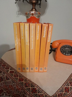 Ta Fovera Dokoumenta books like new, set of seven titles