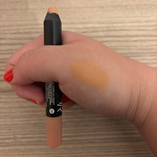 Golden Rose No25 Lip Pencil used, beige nude