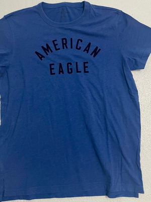 American Eagle blue t-shirt like new, size L