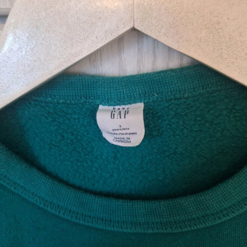 Baby Gap sweatshirt used for 3 years old, green