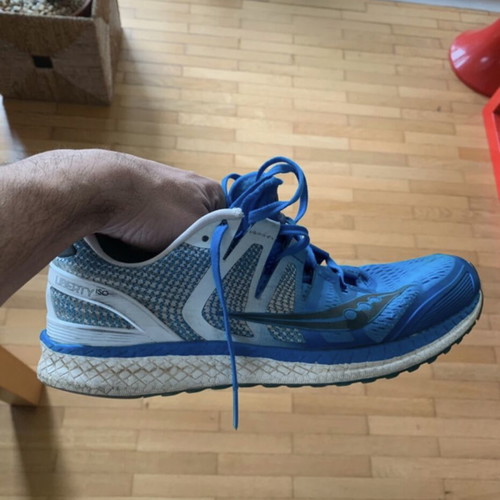 Saucony Liberty ISO 150 blue running shoes size 44.5