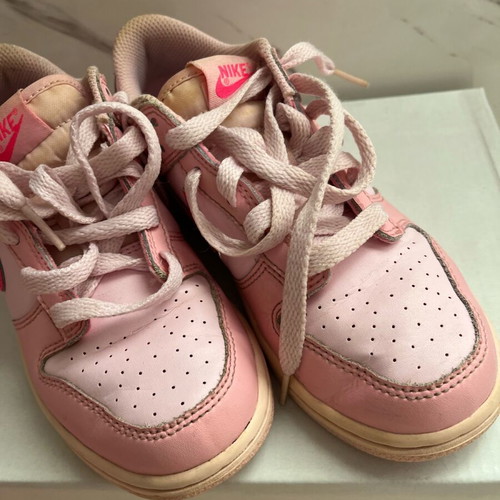 Nike Dunk pink kids' shoes size 34 like new for girls
