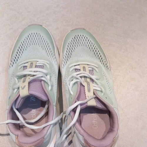 Girls' athletic shoes used size 35 multicolor