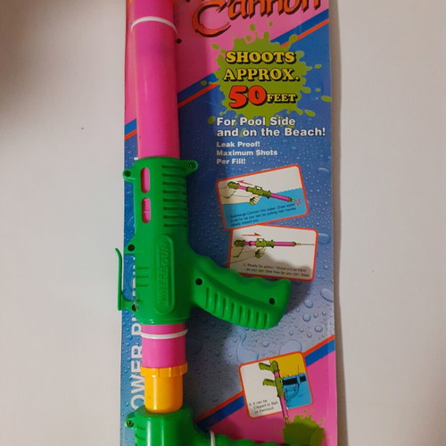 Water Cannon 90s decade toy new