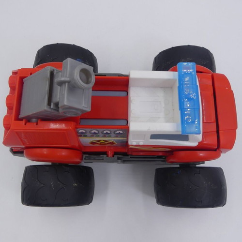 Fisher-Price Nickelodeon Blaze & the Monster Machines used transforming fire truck